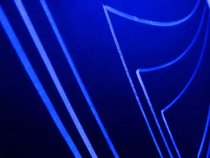 Adolescents en pleine épreuve sensorielle lors d'une sortie escape game chez Tactisens à Toulouse