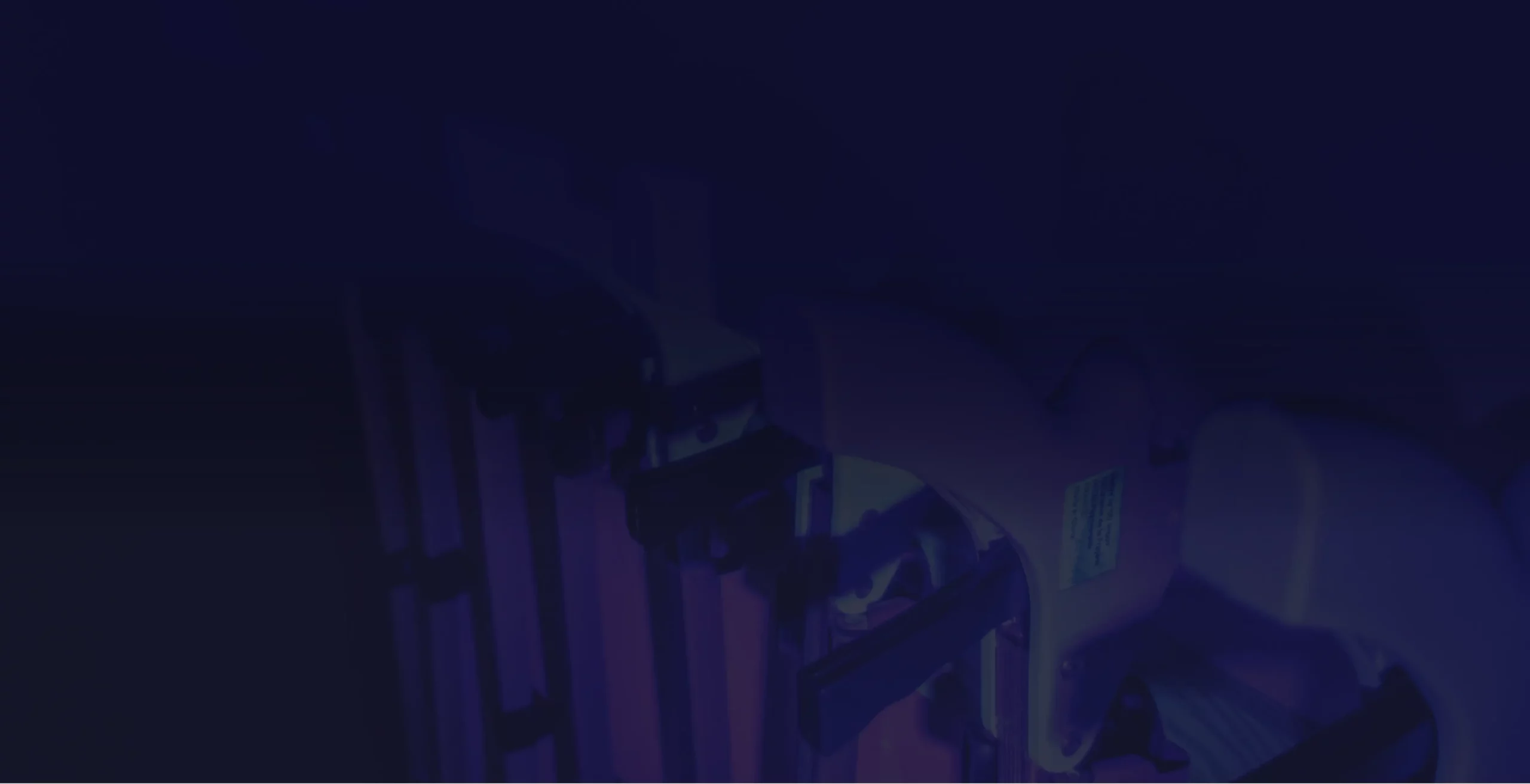 Décor immersif et atmosphère sensorielle des salles de Tactisens, escape game à Toulouse